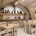 Alta Langa Bed & Breakfast 4*