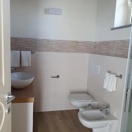 Alta Langa Oda ve Kahvaltı 4*