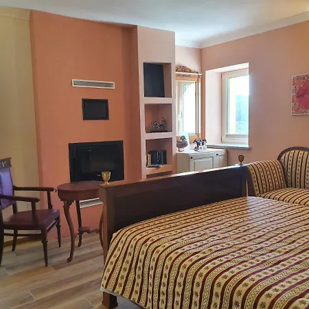 Oda ve Kahvaltı Alta Langa Cravanzana