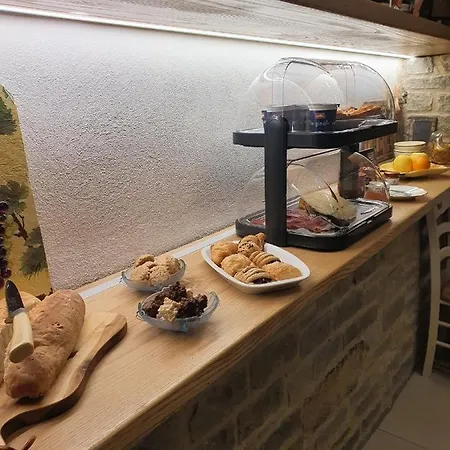 Alta Langa Oda ve Kahvaltı Cravanzana