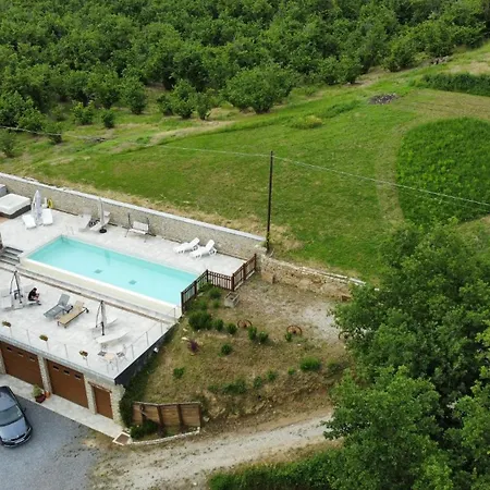 Alta Langa Oda ve Kahvaltı 4*