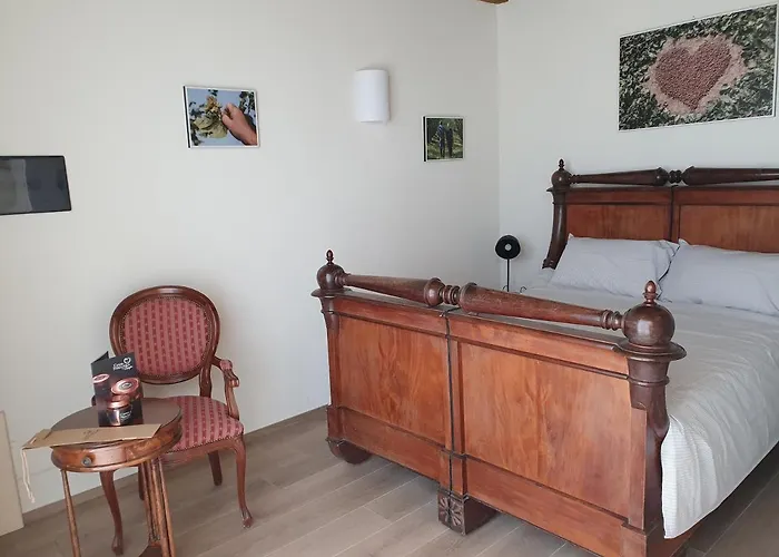 Alta Langa Oda ve Kahvaltı Cravanzana